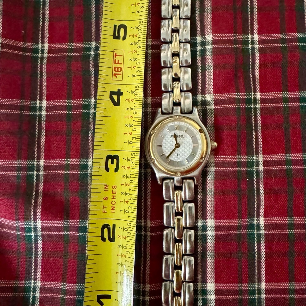 Women’s Two Tone Fossil F2 Watch